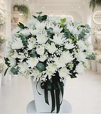 Giỏ Hoa Cúc Trắng Kính Viếng