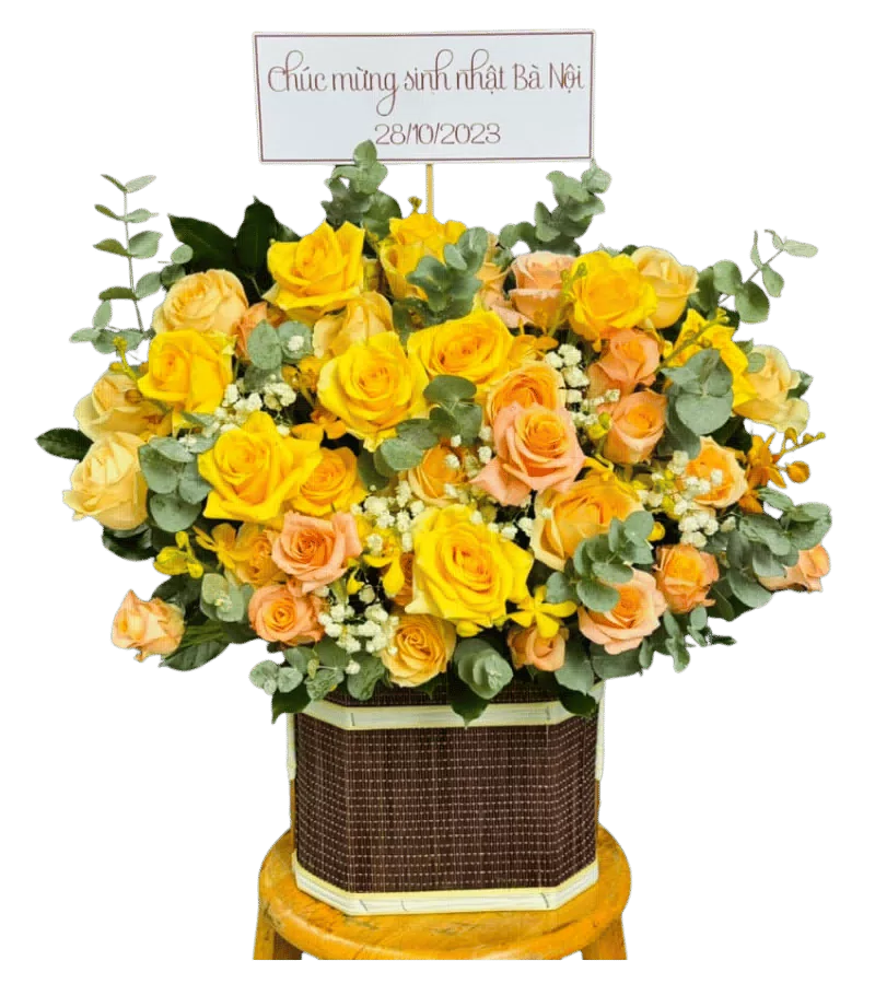 Giỏ Hoa Sinh Nhật Ấm Áp